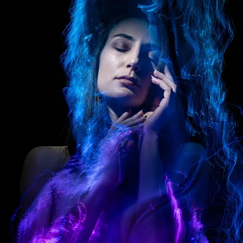 Nude in Light